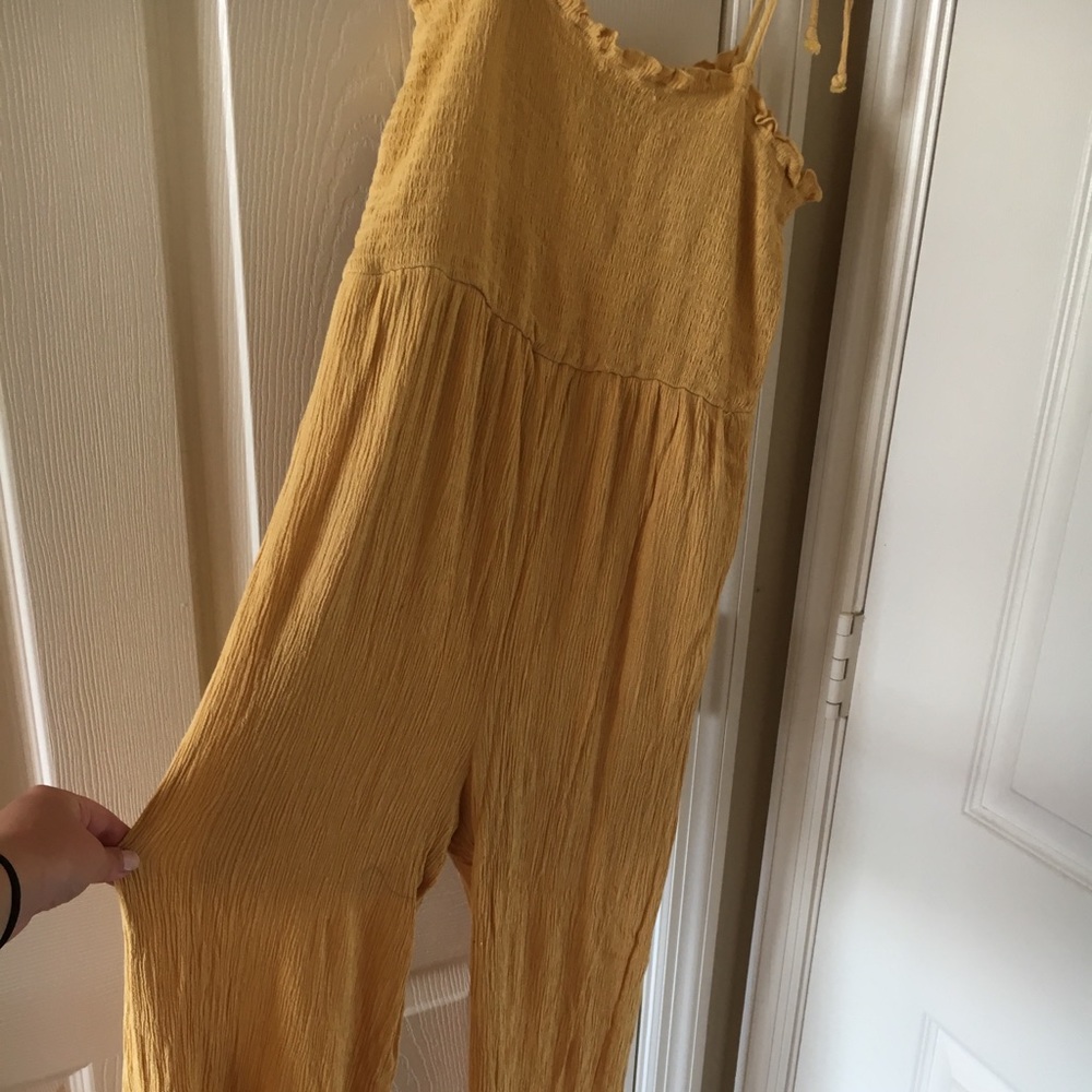 Yellow romper/jumpsuit